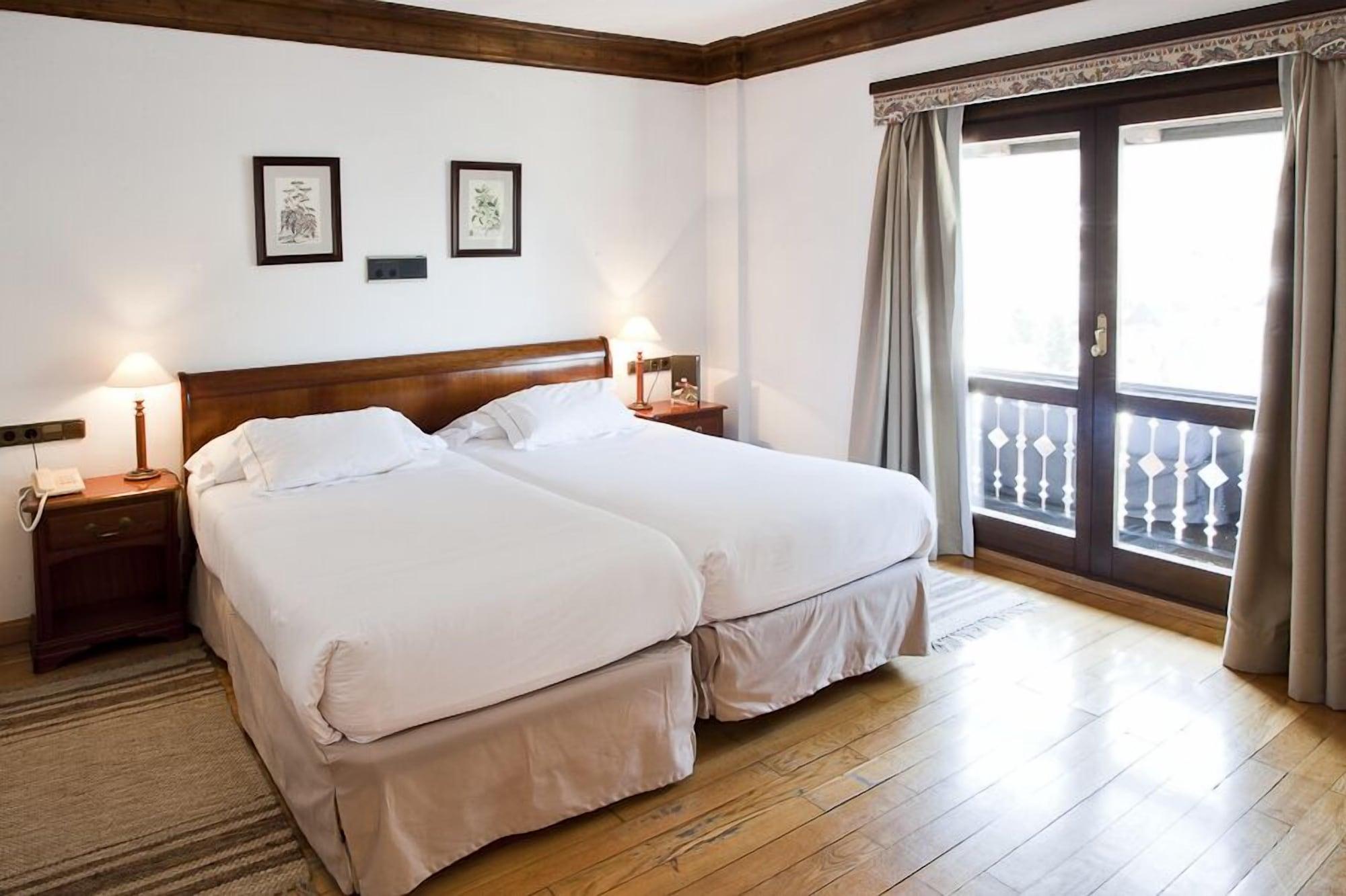 Melia De Tredos Hotel Екстериор снимка