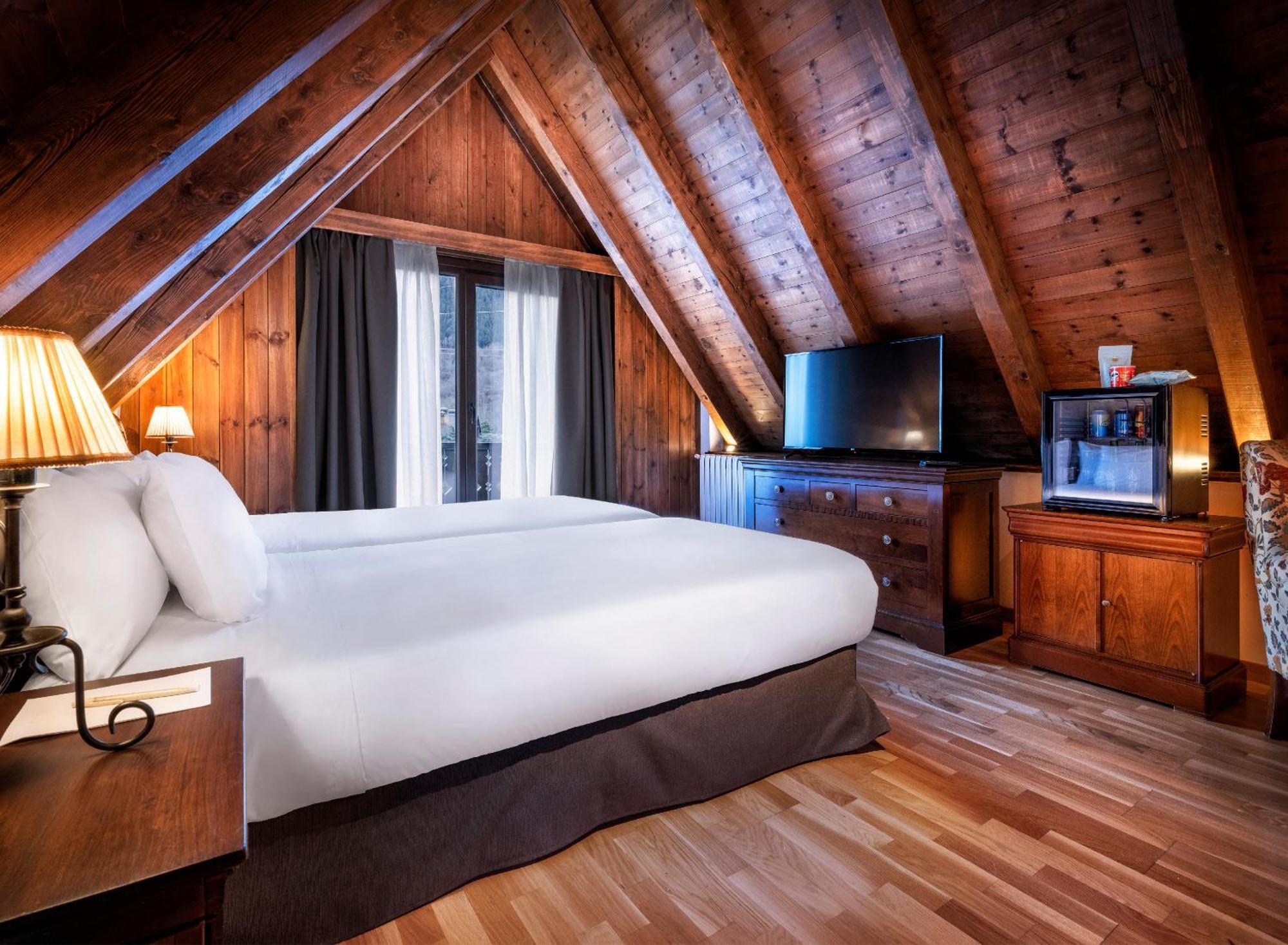 Melia De Tredos Hotel Екстериор снимка